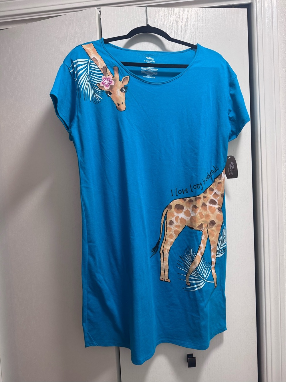 Blue Giraffe Print Sleepwear